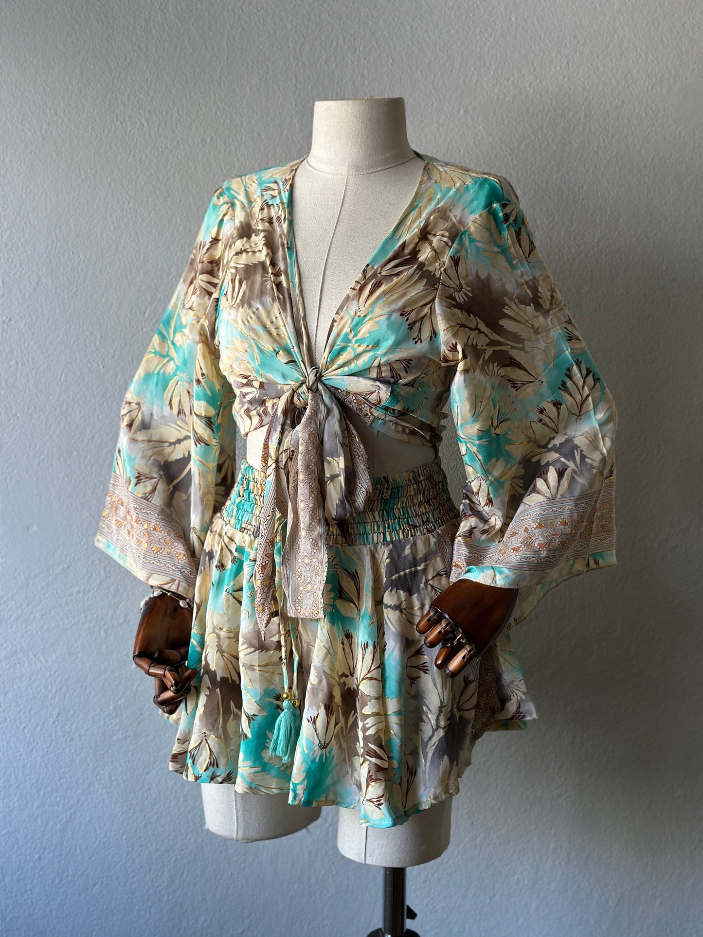 Hint İpek şortlu 2’li takım