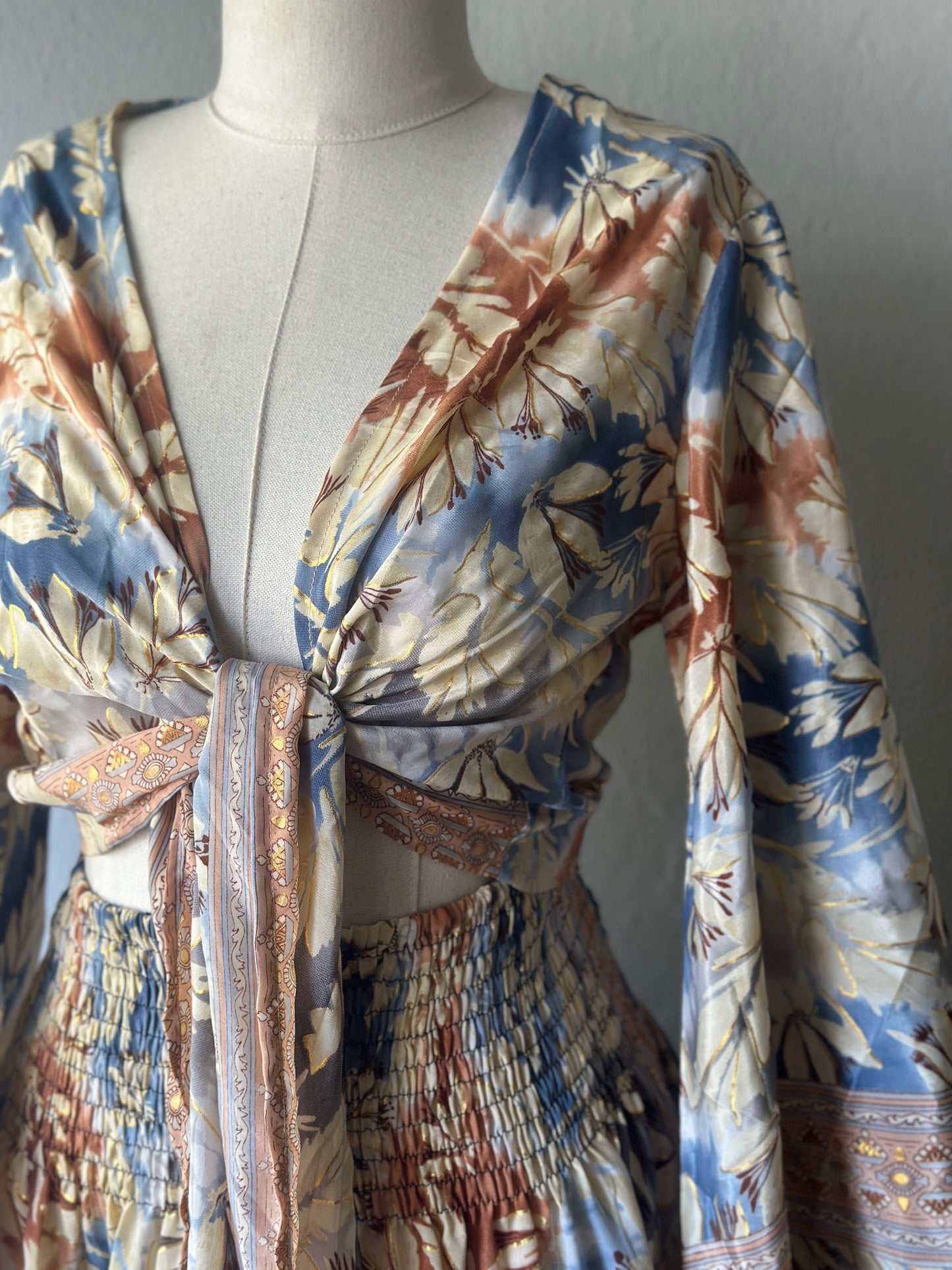 Hint İpek 2’li Takım