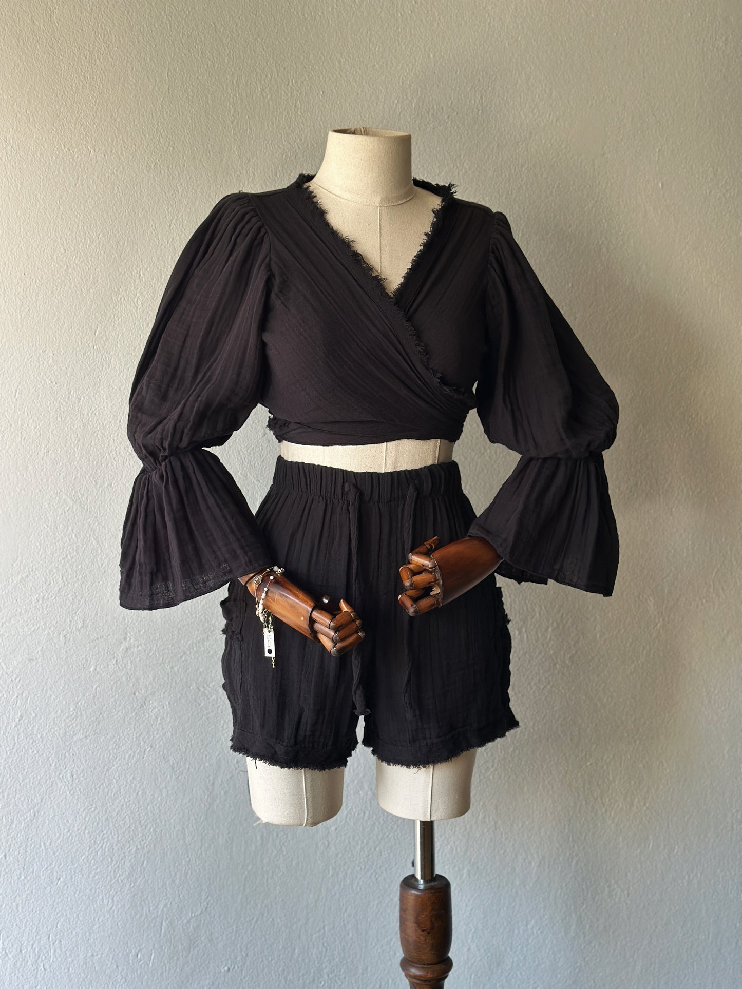 Luna şortlu özel tasarım 2’li takım - siyah