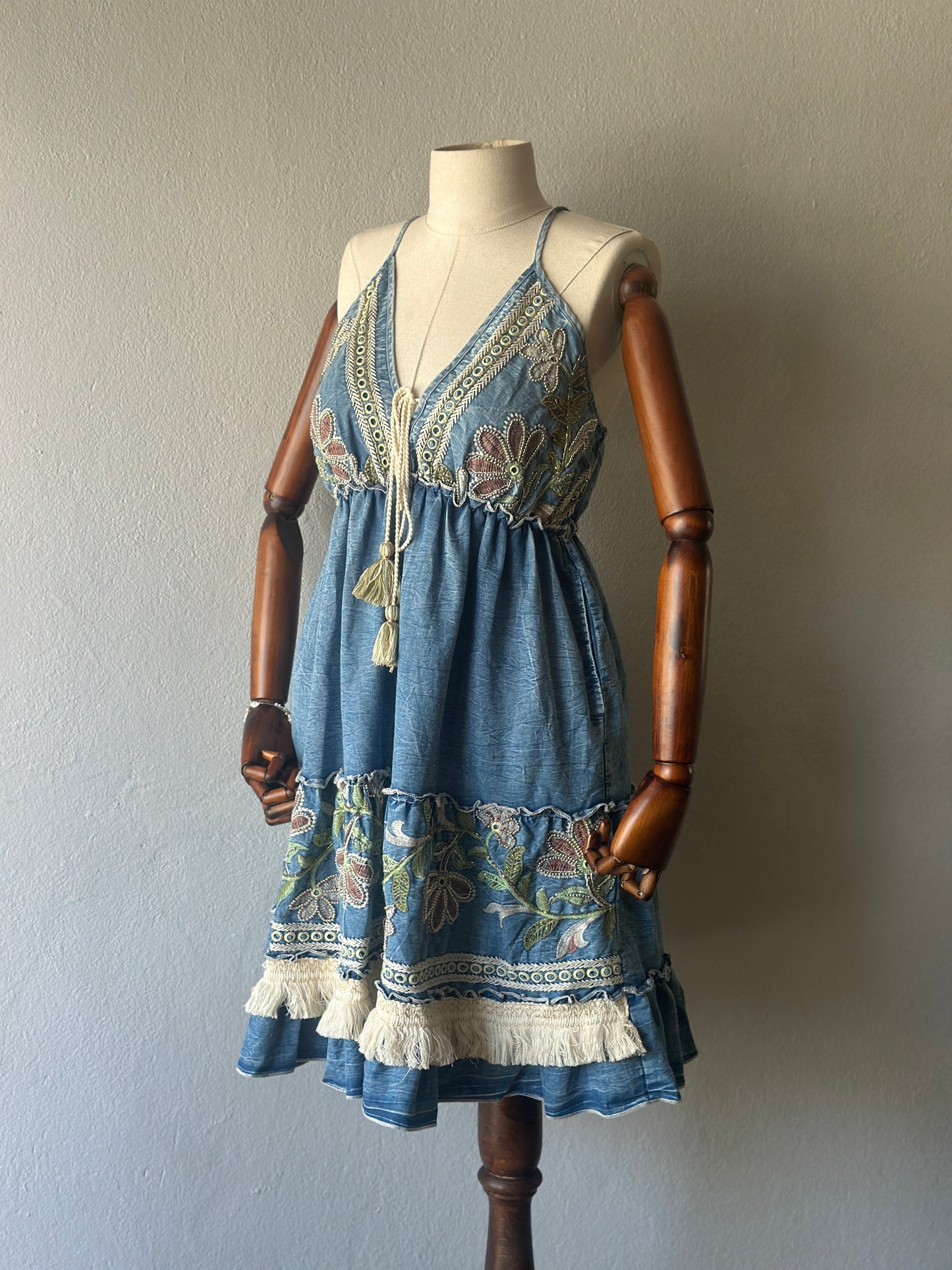 Özel Tasarım El Yapımı Kot Elbise