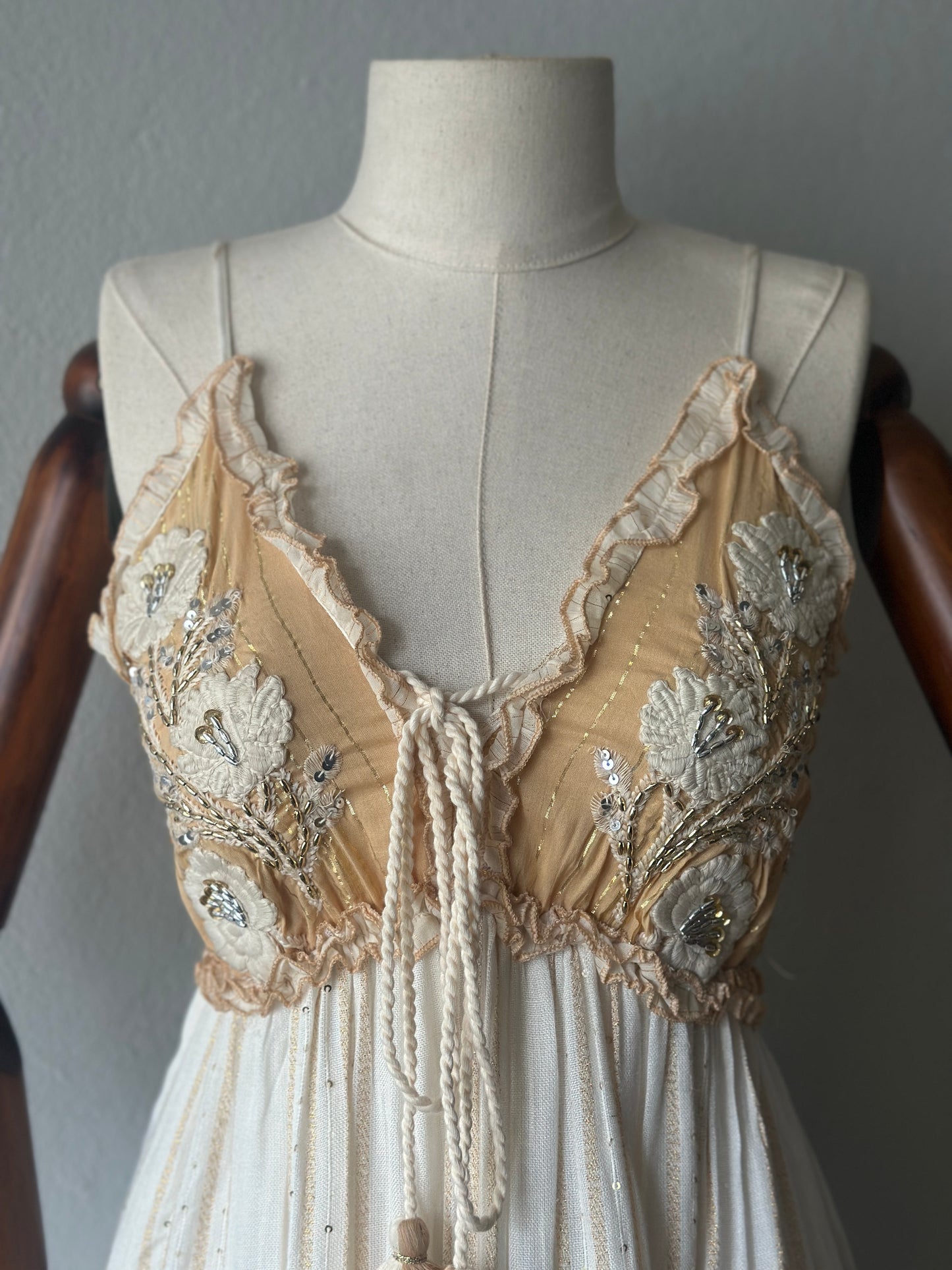 Özel Tasarım İthal El Yapımı Elbise