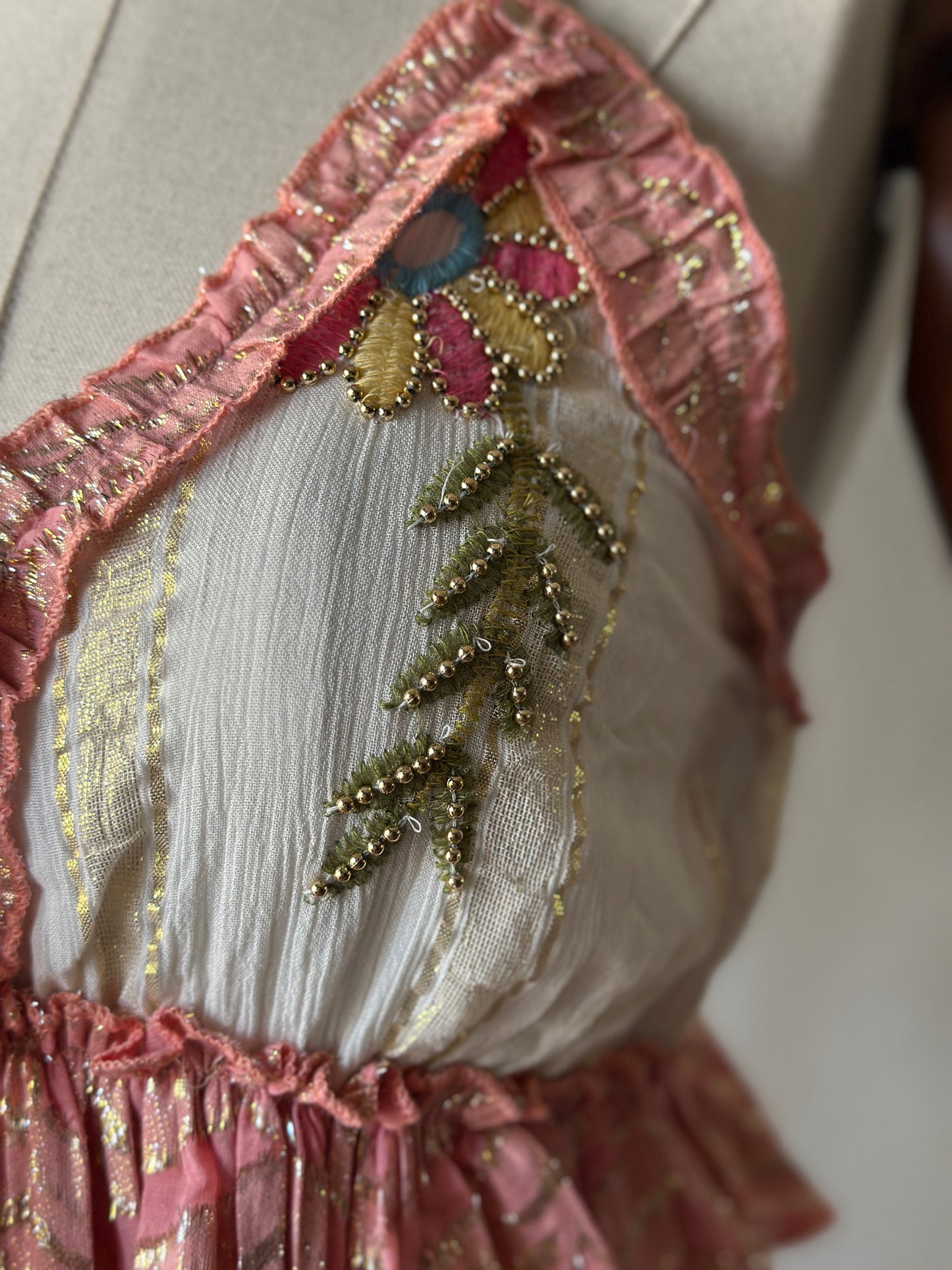 İthal Tasarım 2’li Takım – El İşlemeli Detaylı