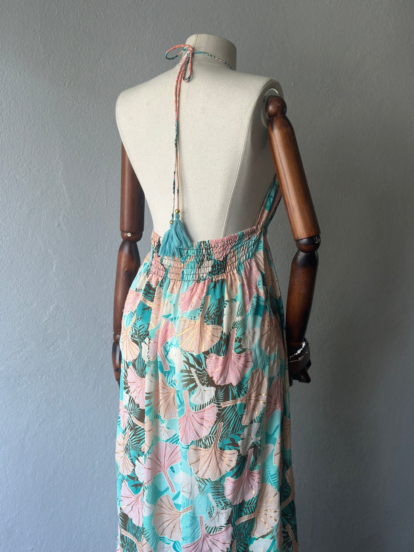 Hint İpek Sırt Açık Elbise