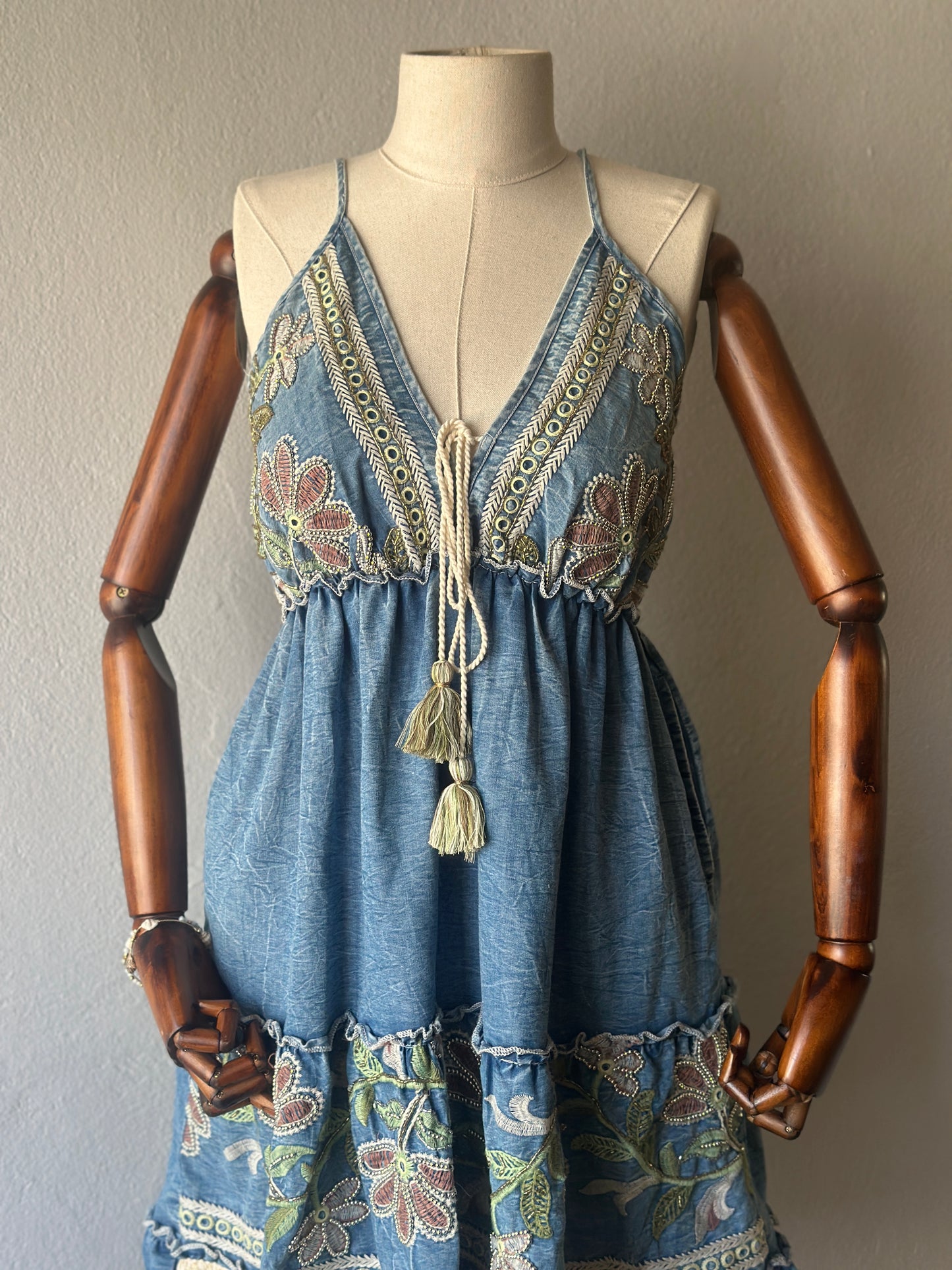 Özel Tasarım El Yapımı Kot Elbise